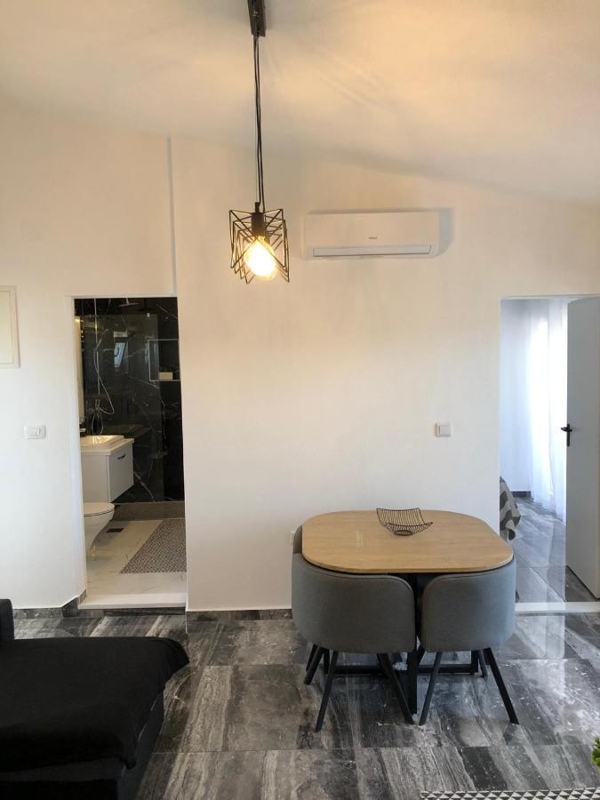 ビビニェApartman Luceアパートメント エクステリア 写真