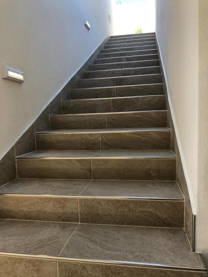 ビビニェApartman Luceアパートメント エクステリア 写真