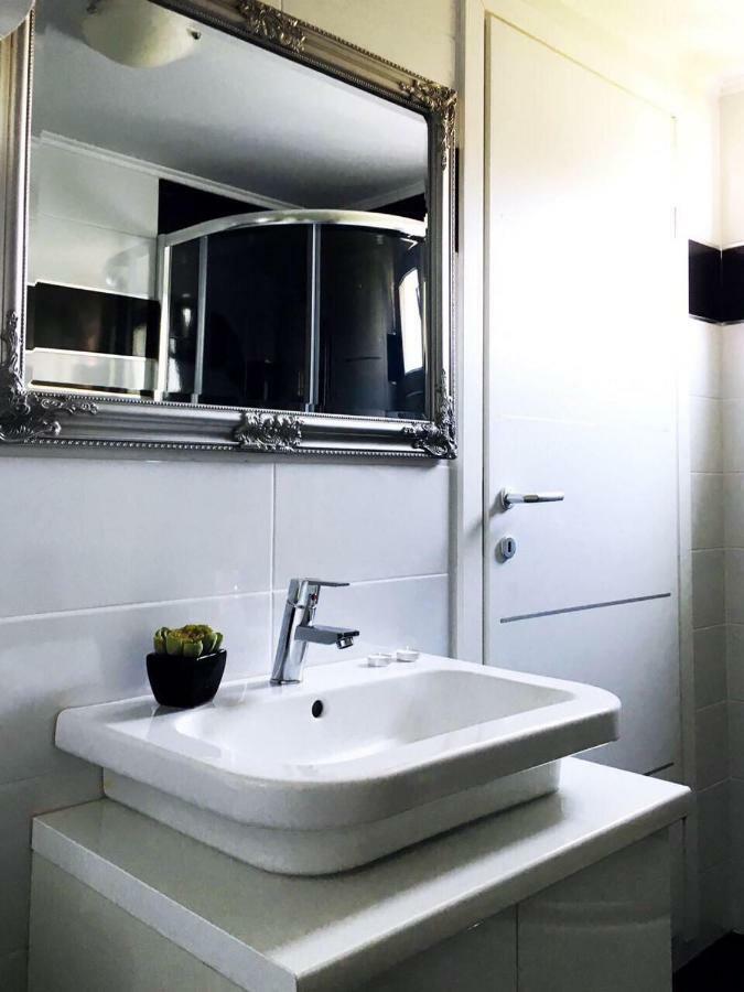 ビビニェApartman Luceアパートメント エクステリア 写真