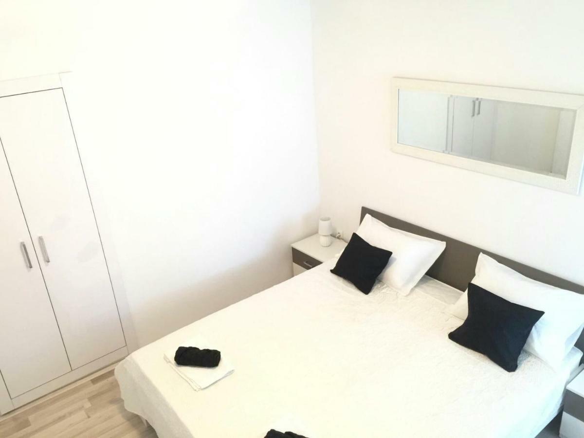 ビビニェApartman Luceアパートメント エクステリア 写真